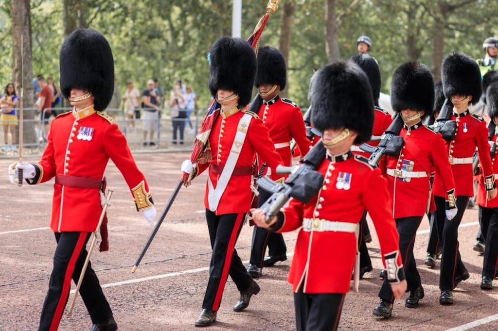 Royal Westminster & Changing of the Guard – Deluxe Private Tour