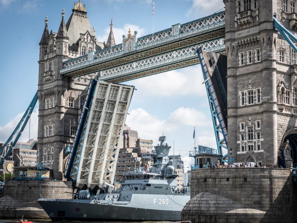 Explore Tower Bridge & Westminster Private Walking Tour
