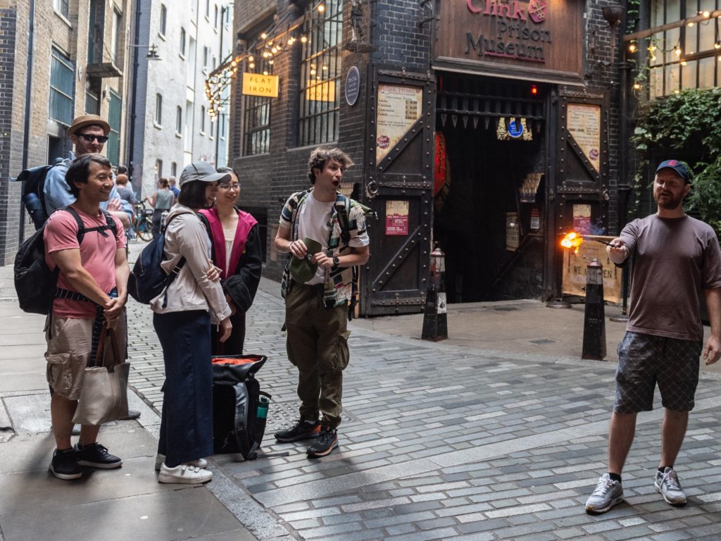 JK Rowling Wizard Tour, Clink Prison Museum & River Cruise